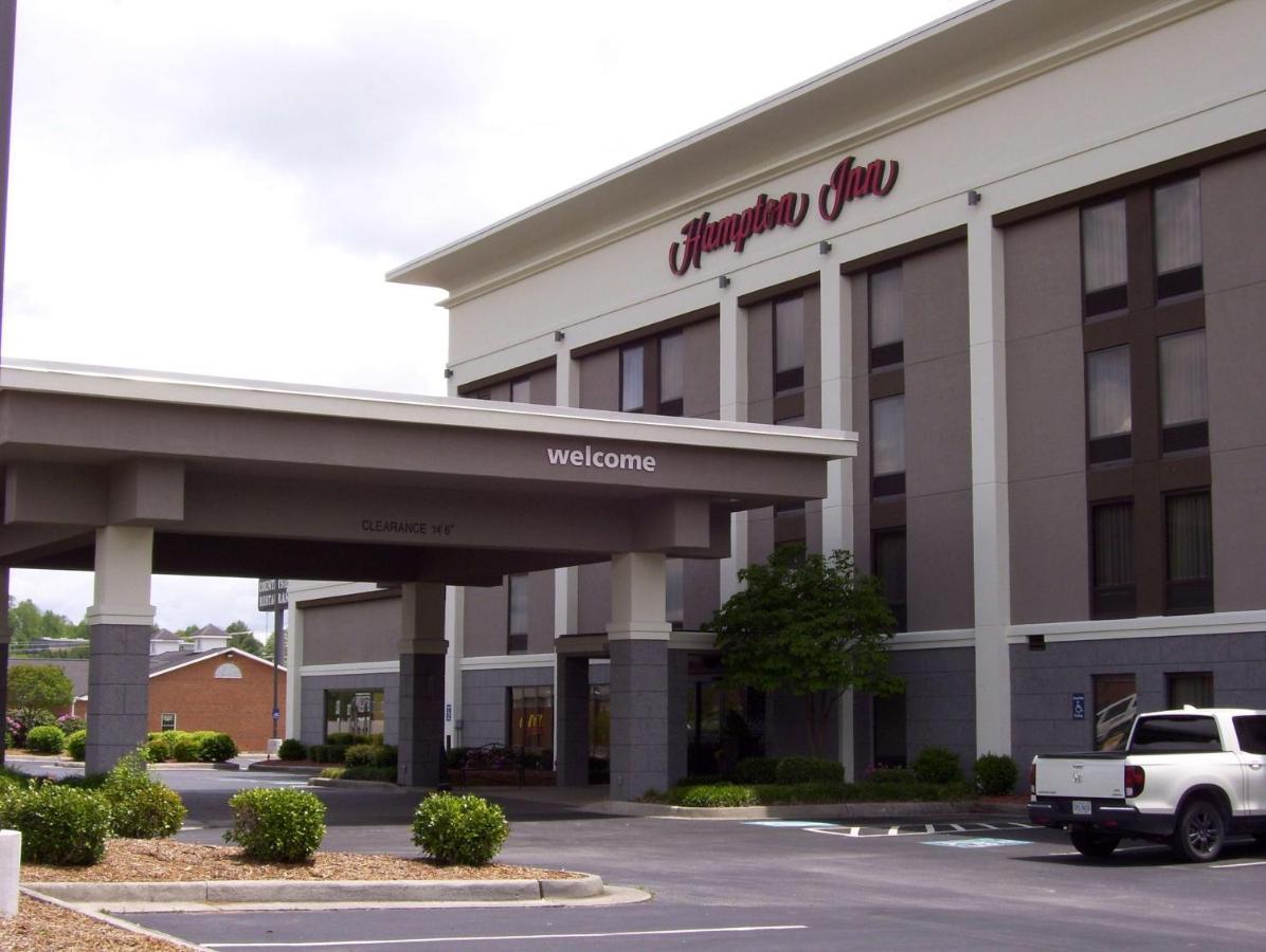 Hampton Inn - Хилсвил Екстериор снимка